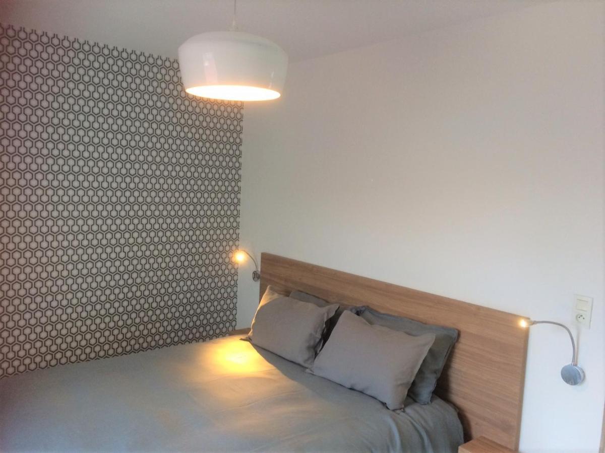 Isabeau Appt 2.5 Cambrai Exterior foto